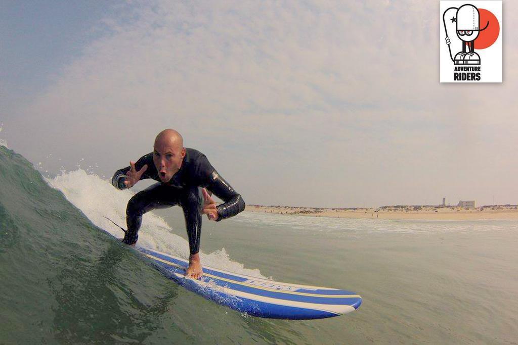 Surf House Peniche Vandrehjem Baleal Eksteriør billede