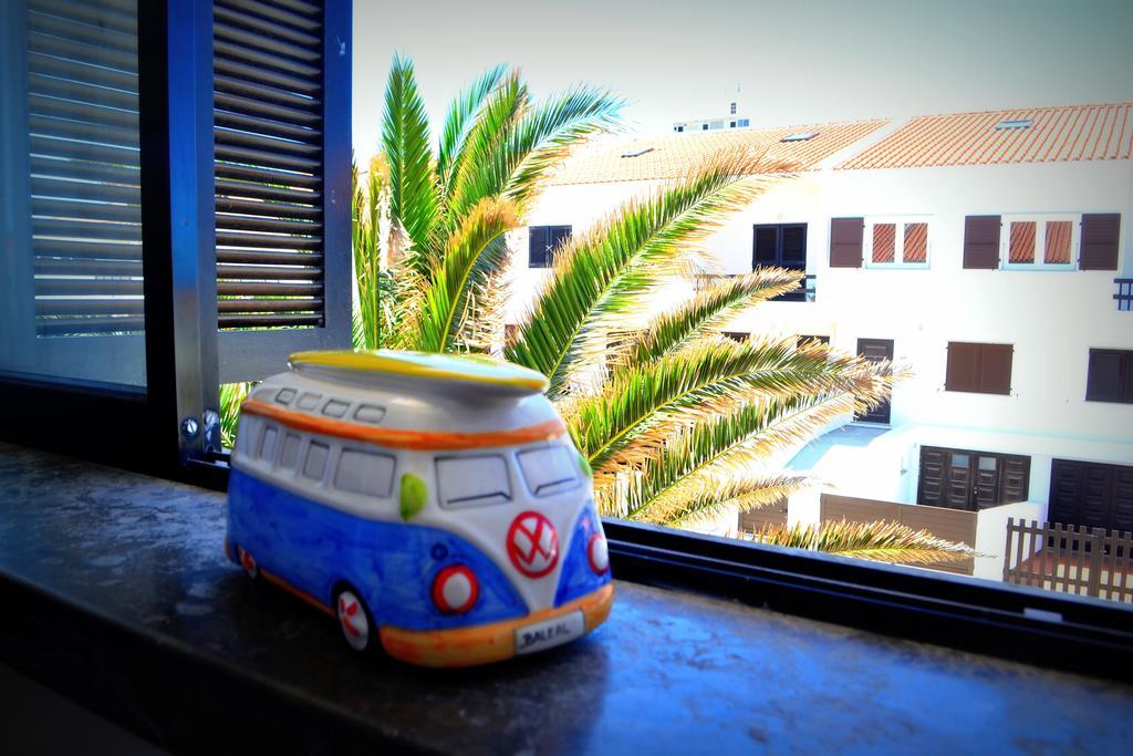 Surf House Peniche Vandrehjem Baleal Værelse billede