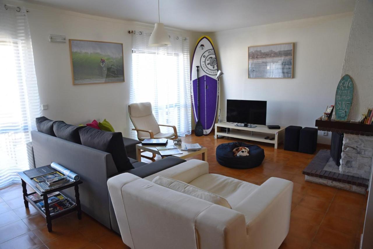 Surf House Peniche Vandrehjem Baleal Eksteriør billede
