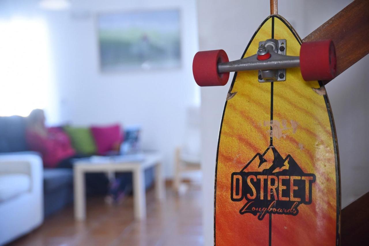 Surf House Peniche Vandrehjem Baleal Eksteriør billede